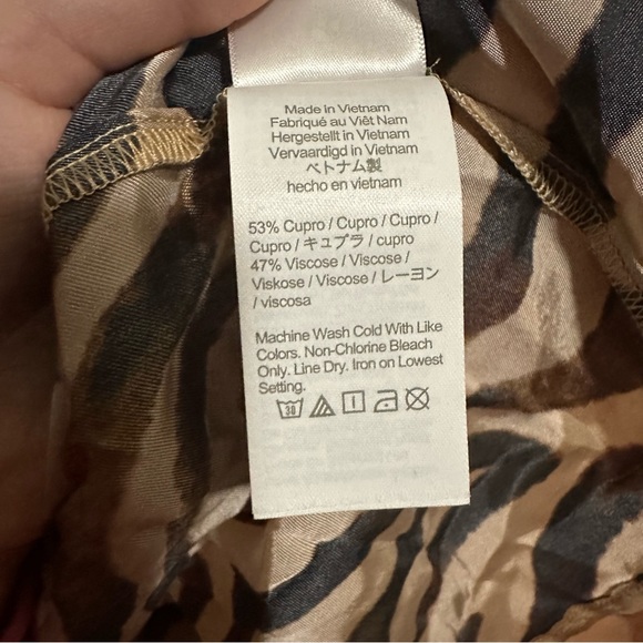 J. Crew size S animal print top - Picture 7 of 8